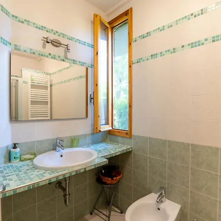 La Gatta Blu Bed & Breakfast 4*