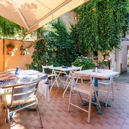 Bed & Breakfast La Gatta Blu 4*