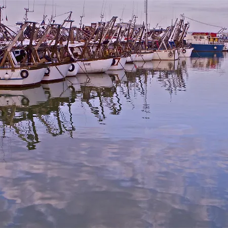 La Gatta Blu 4*
